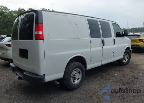 2015 Chevrolet Express 2500 Work Van from USA, damaged, VIN 1GCWGFCF2F1280273